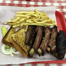 Riscky’s Rib Eating Contest