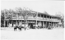 1907 Stockyards, Corner of North Main and East Exchange Av.     