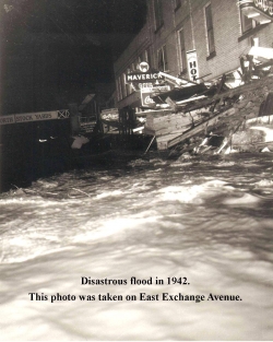 1942 flood     
