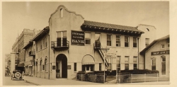 This is a photo of the Stockyards National Bank, on East Exchange, in the early 1900's. It is now Fincher's Western Wear.    